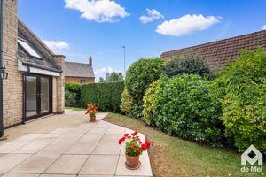 Photo 15- click for photo gallery